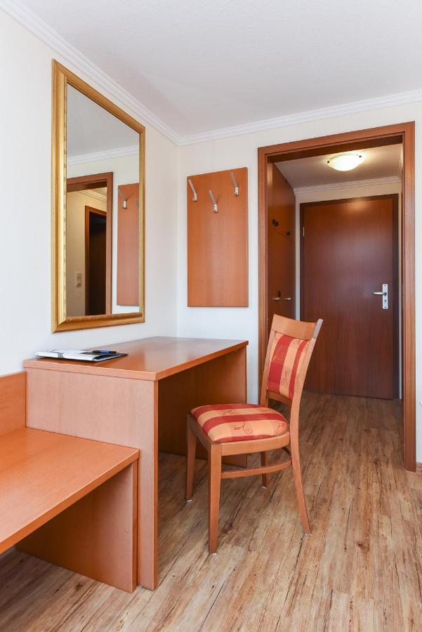 Hotel Garni Benser Watt ベンサージール エクステリア 写真