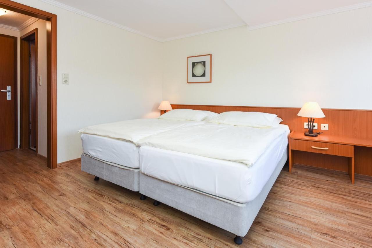 Hotel Garni Benser Watt ベンサージール エクステリア 写真